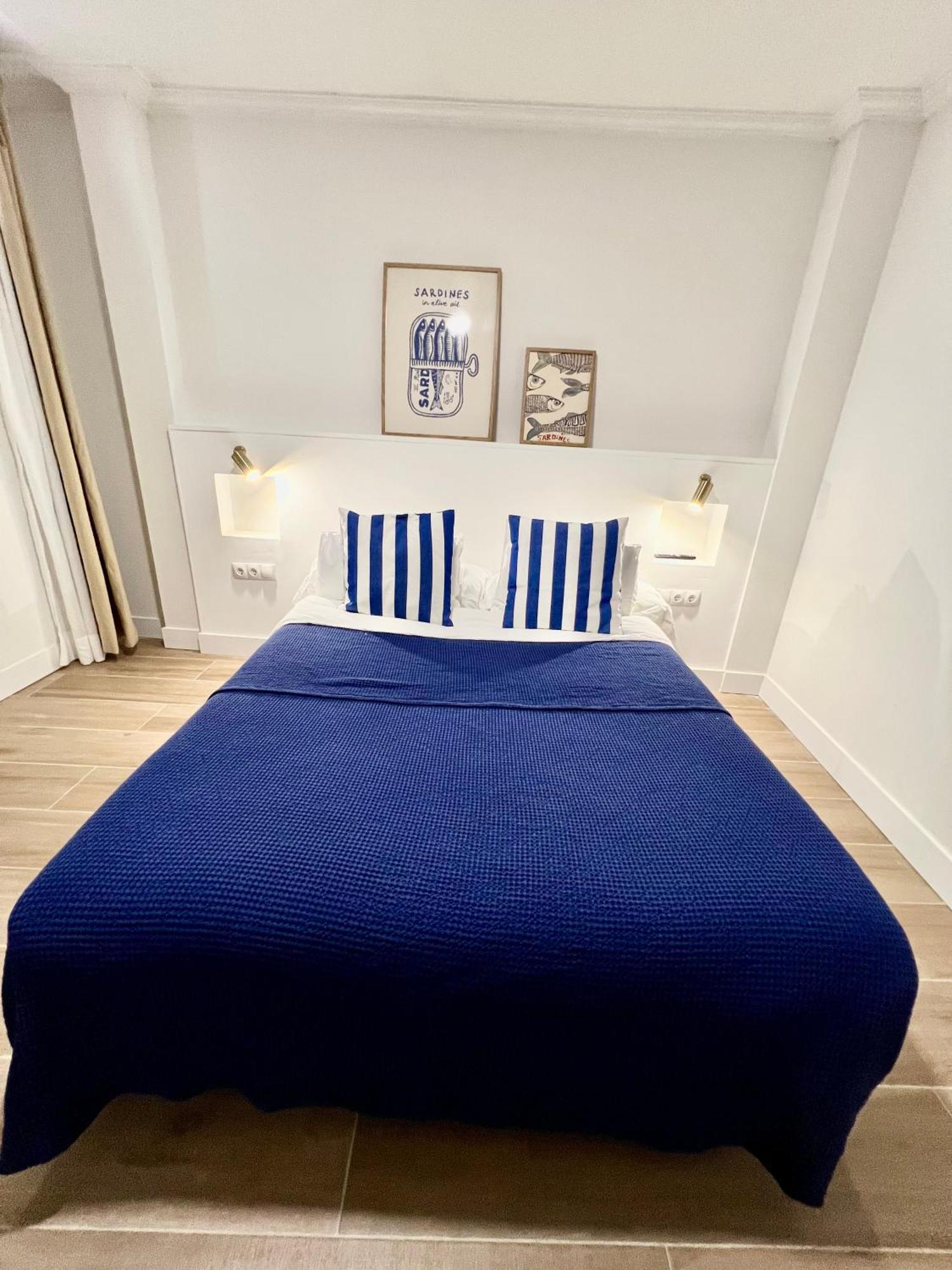 Albergue Miguel Angel Madrid Exterior photo